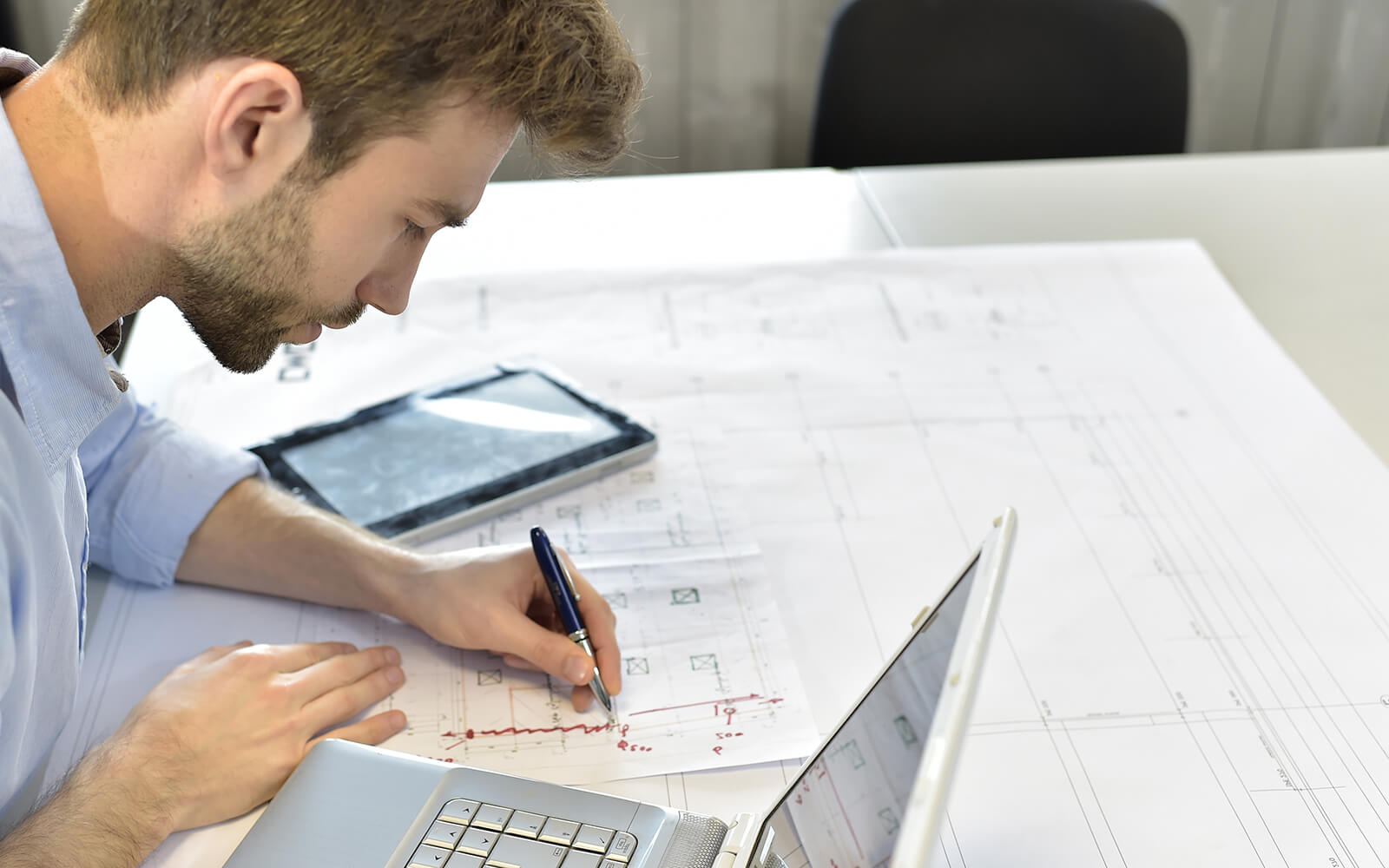Is a Degree in Construction Management Worth It? The Ultimate Career Guide for 2024