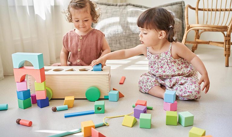 Which Construction Toys for 3 Year Olds Actually Boost Development?